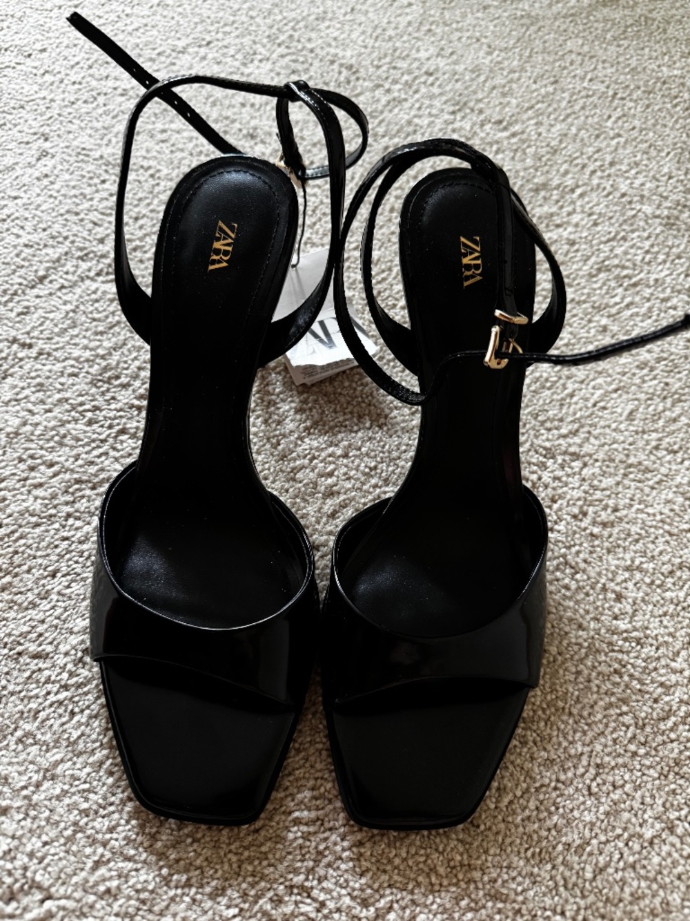NWT Patent high heels